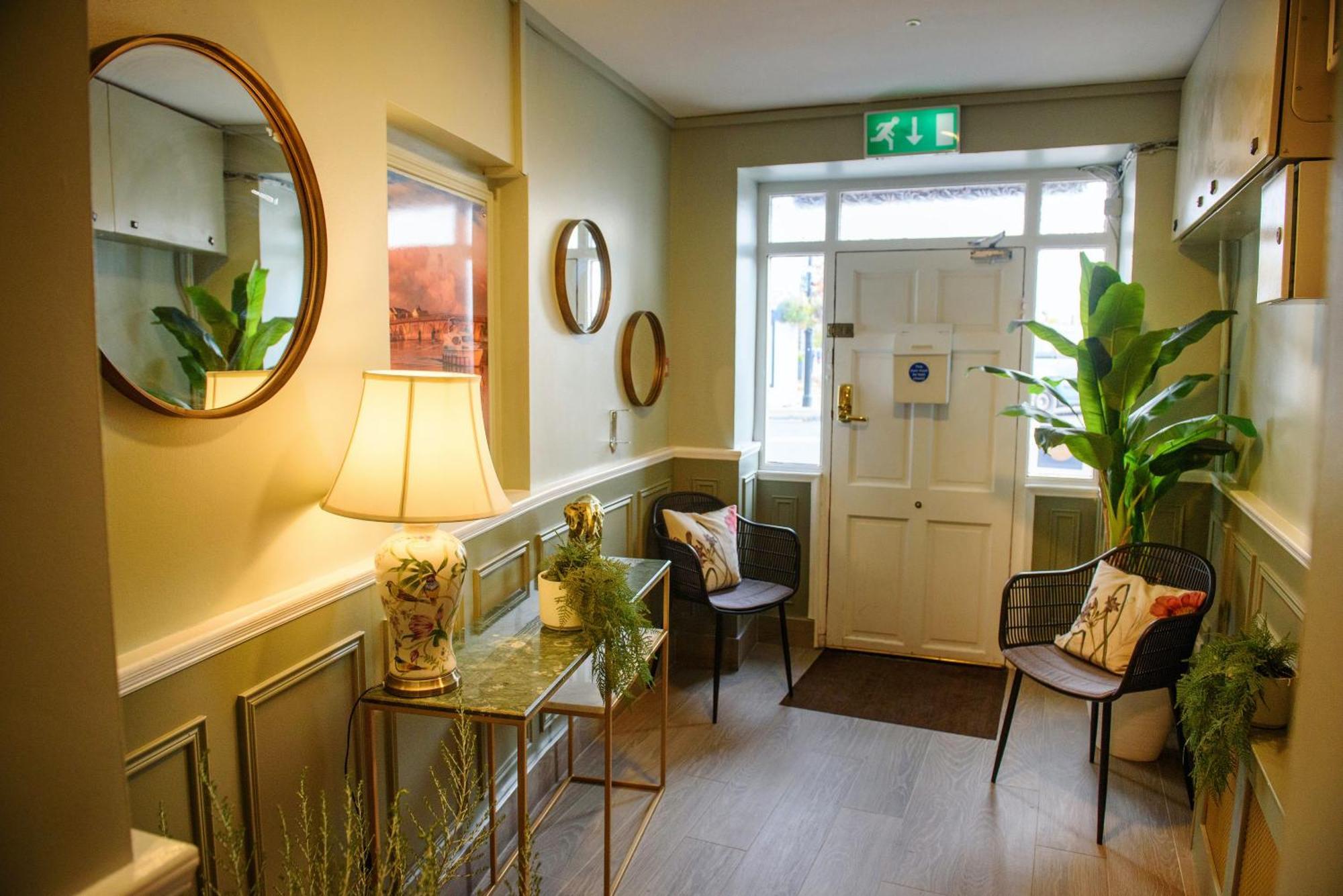 Shannon Bridge House Carrick on Shannon Eksteriør bilde