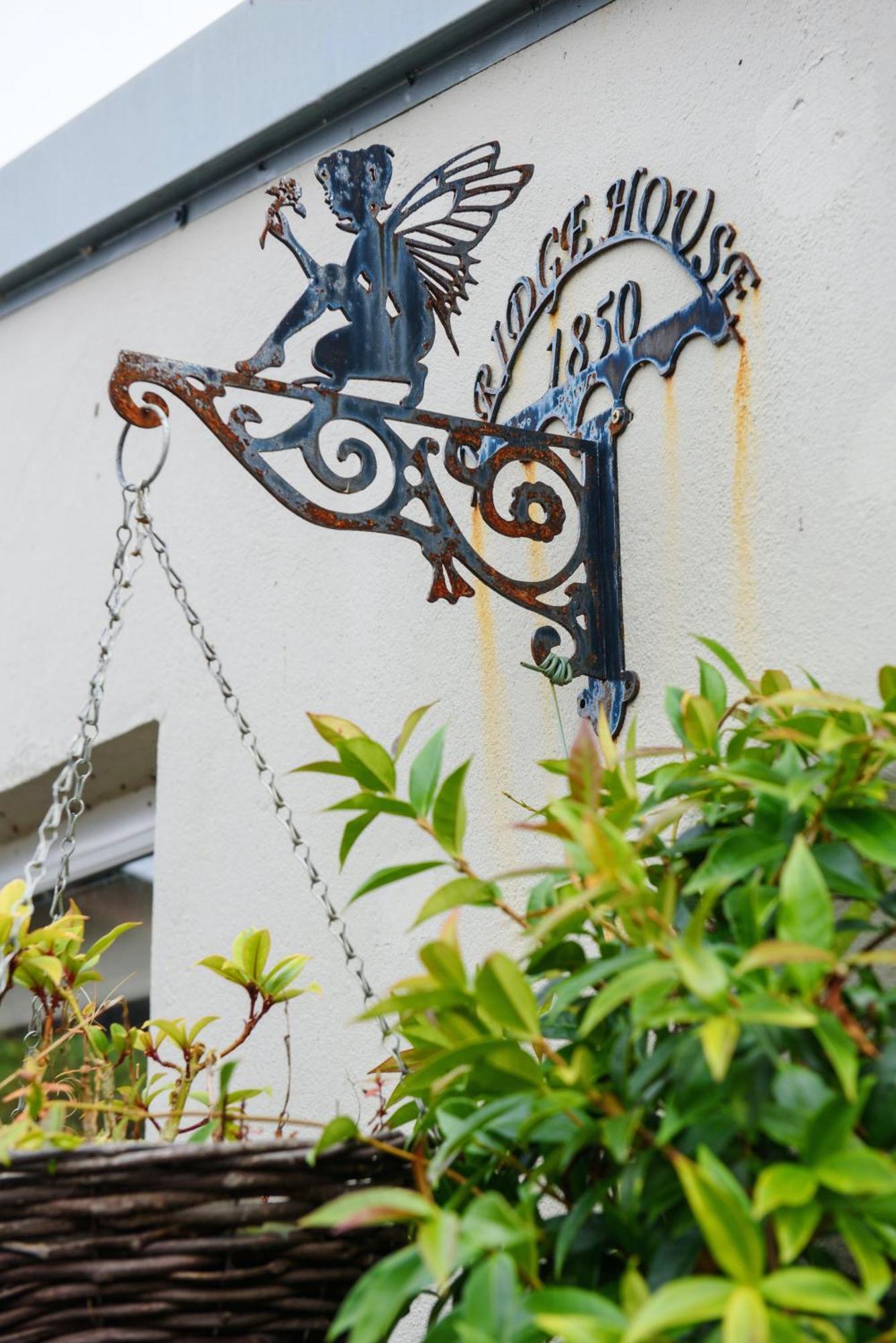 Shannon Bridge House Carrick on Shannon Eksteriør bilde