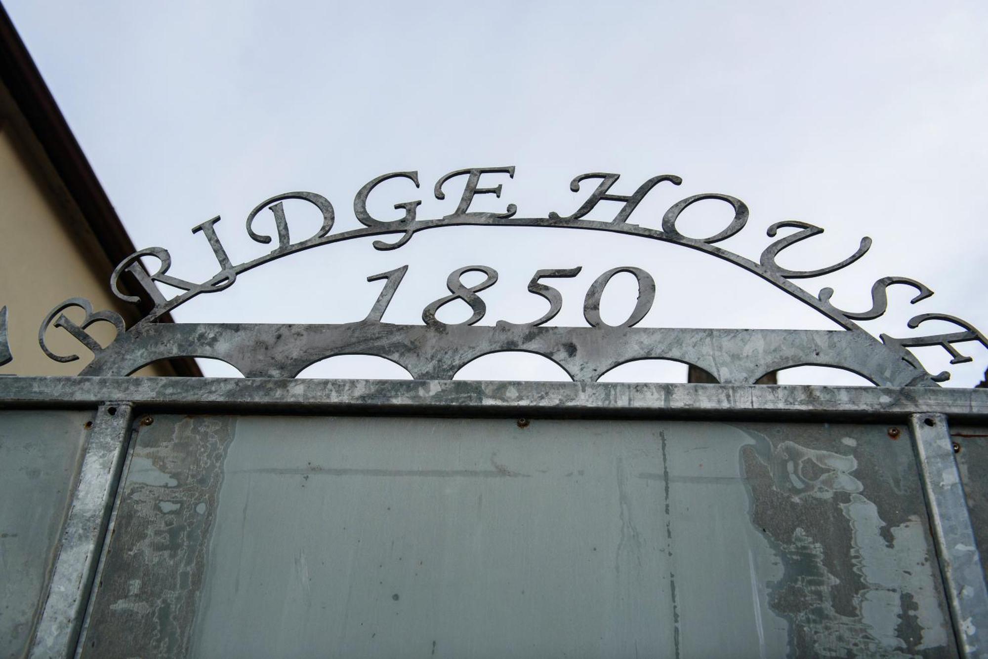 Shannon Bridge House Carrick on Shannon Eksteriør bilde